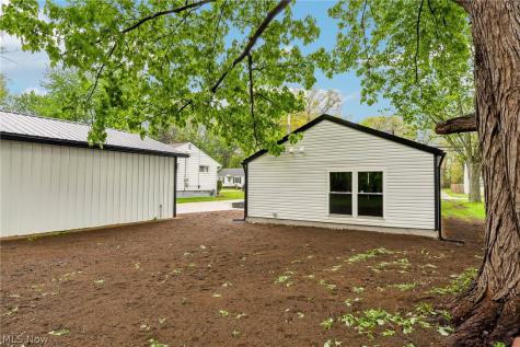 38849 Adkins Road Willoughby OH 44094