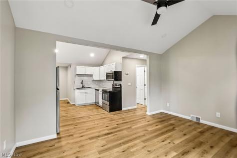 38849 Adkins Road Willoughby OH 44094