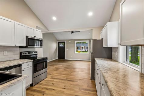 38849 Adkins Road Willoughby OH 44094