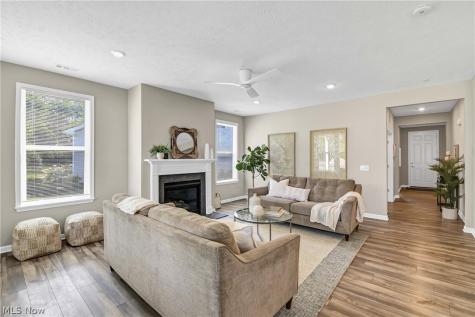 33153 Coastal Drive Avon Lake OH 44012