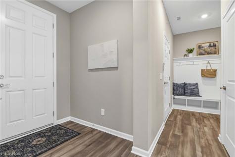 33153 Coastal Drive Avon Lake OH 44012