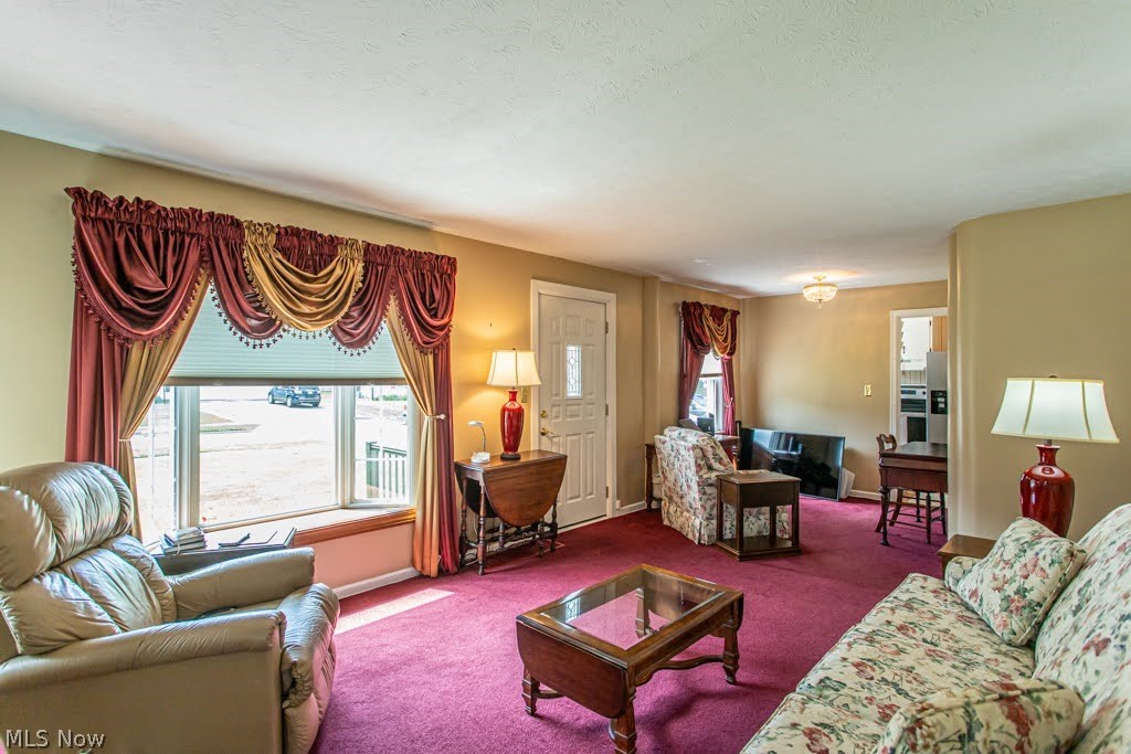 1531 Westview Drive NE Warren OH 44483
