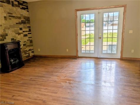 222 Bridge Street Malvern OH 44644