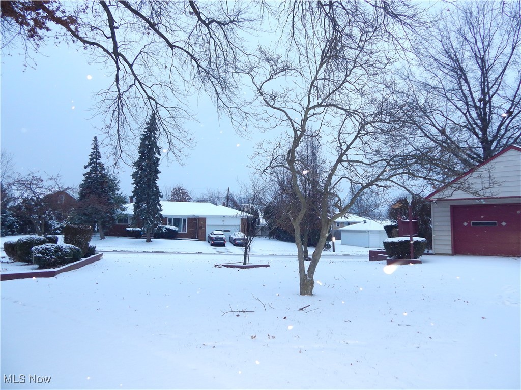 12701 Oakview Boulevard Garfield Heights OH 44125