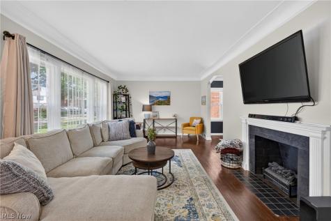3954 Lansdale Road University Heights OH 44118