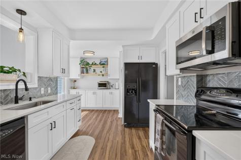3954 Lansdale Road University Heights OH 44118