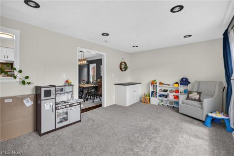 3954 Lansdale Road University Heights OH 44118