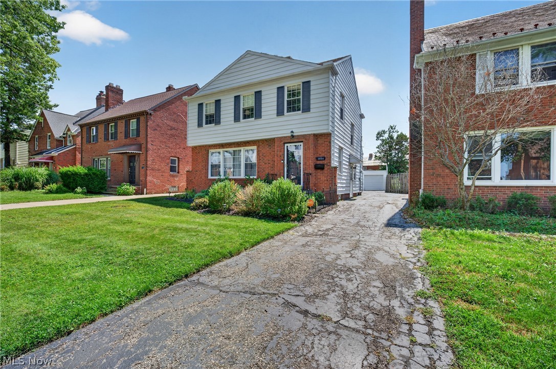 3954 Lansdale Road University Heights OH 44118