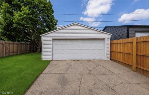3720 Biddulph Avenue Cleveland OH 44109