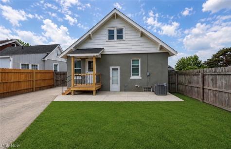 3720 Biddulph Avenue Cleveland OH 44109