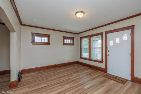 3720 Biddulph Avenue Cleveland OH 44109