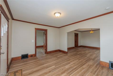 3720 Biddulph Avenue Cleveland OH 44109