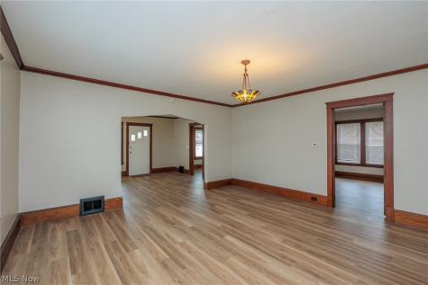 3720 Biddulph Avenue Cleveland OH 44109