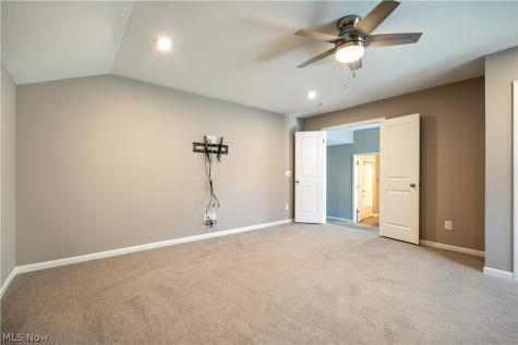2761 Weeping Pine Drive Medina OH 44256