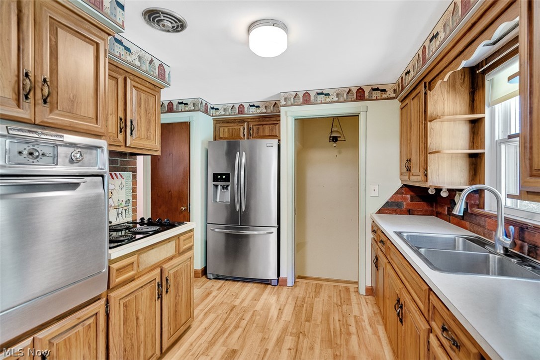 7761 Big Creek Parkway Middleburg Heights OH 44130