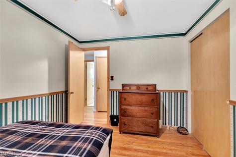 7761 Big Creek Parkway Middleburg Heights OH 44130