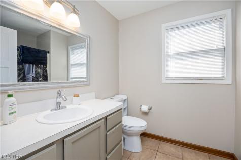 488 Bristol Lane Brunswick OH 44212