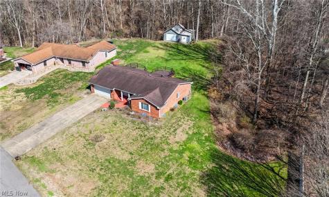 206 Ellsworth Drive Marietta OH 45750