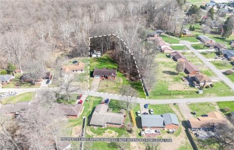 206 Ellsworth Drive Marietta OH 45750