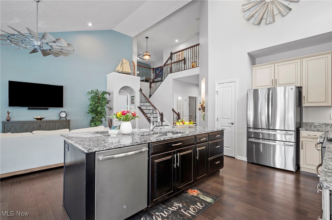 310 Lakeland Way Aurora OH 44202