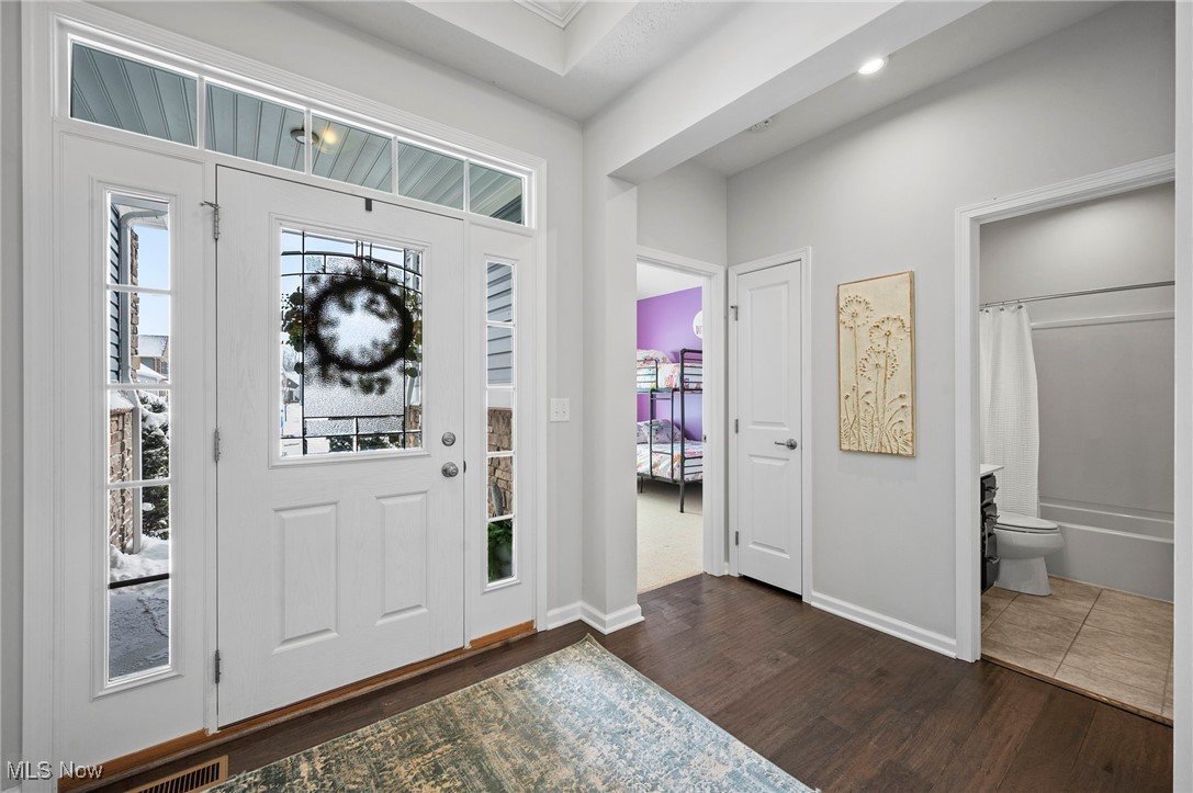 310 Lakeland Way Aurora OH 44202