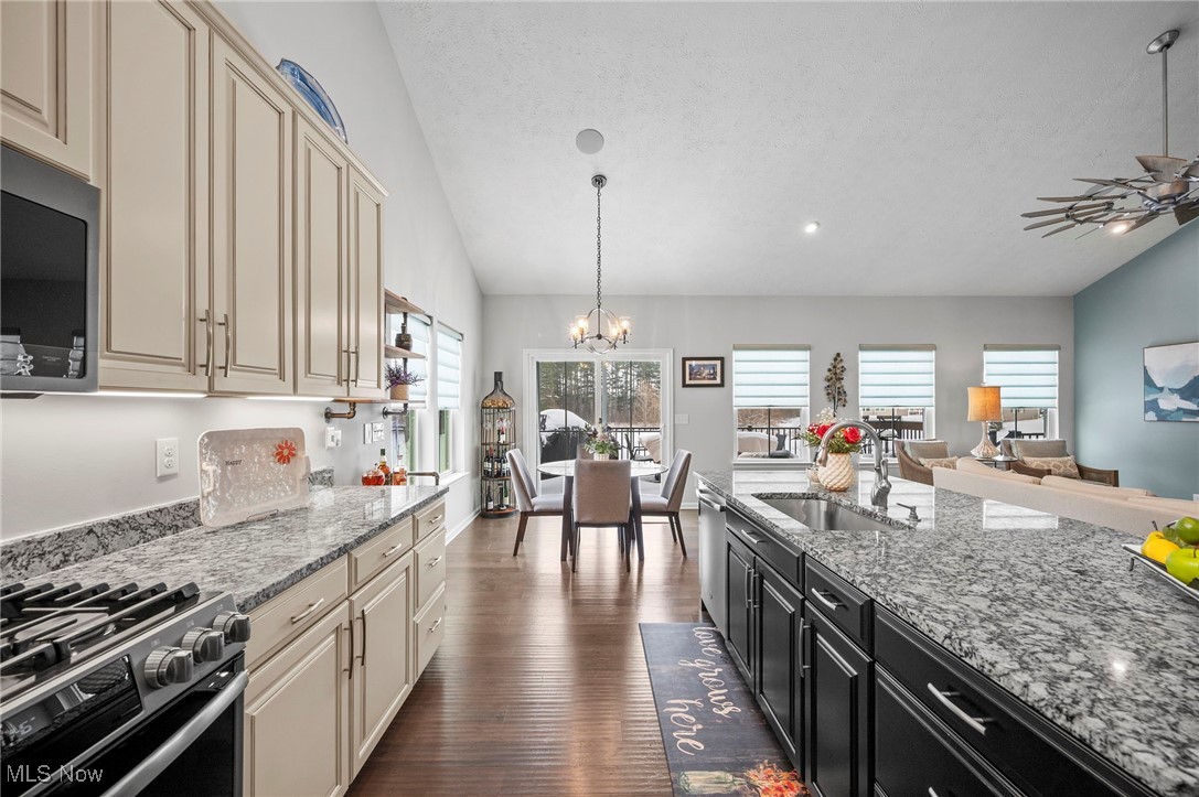 310 Lakeland Way Aurora OH 44202