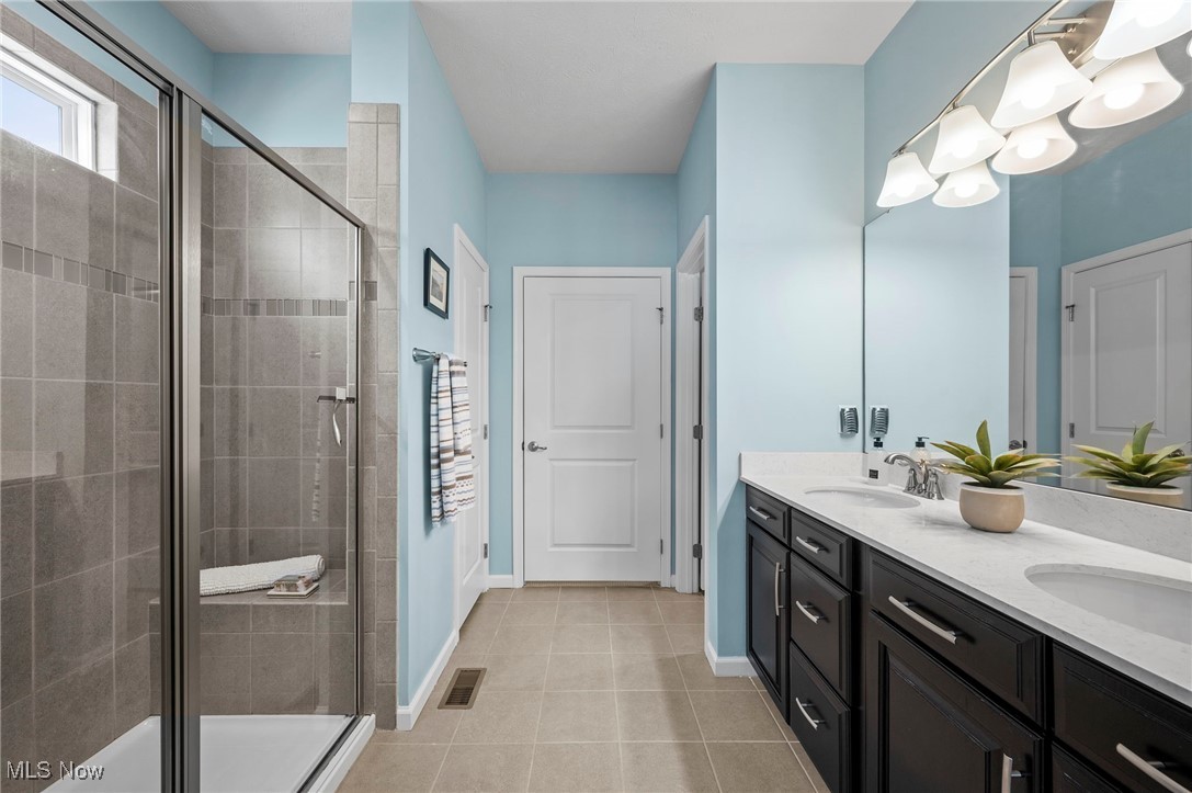 310 Lakeland Way Aurora OH 44202