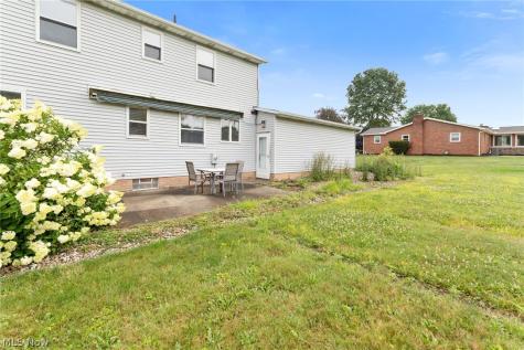 1846 Opal Street Louisville OH 44641