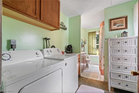 7999 Wadsworth Road Wadsworth OH 44281