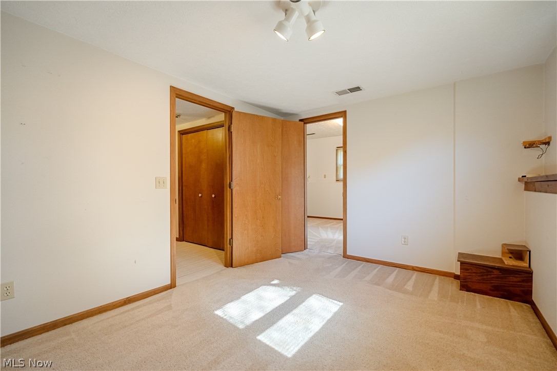 1301 Greenridge Drive NE Massillon OH 44646