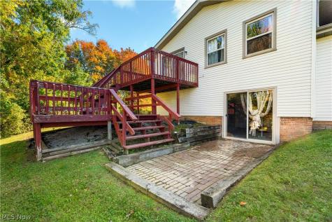 1301 Greenridge Drive NE Massillon OH 44646
