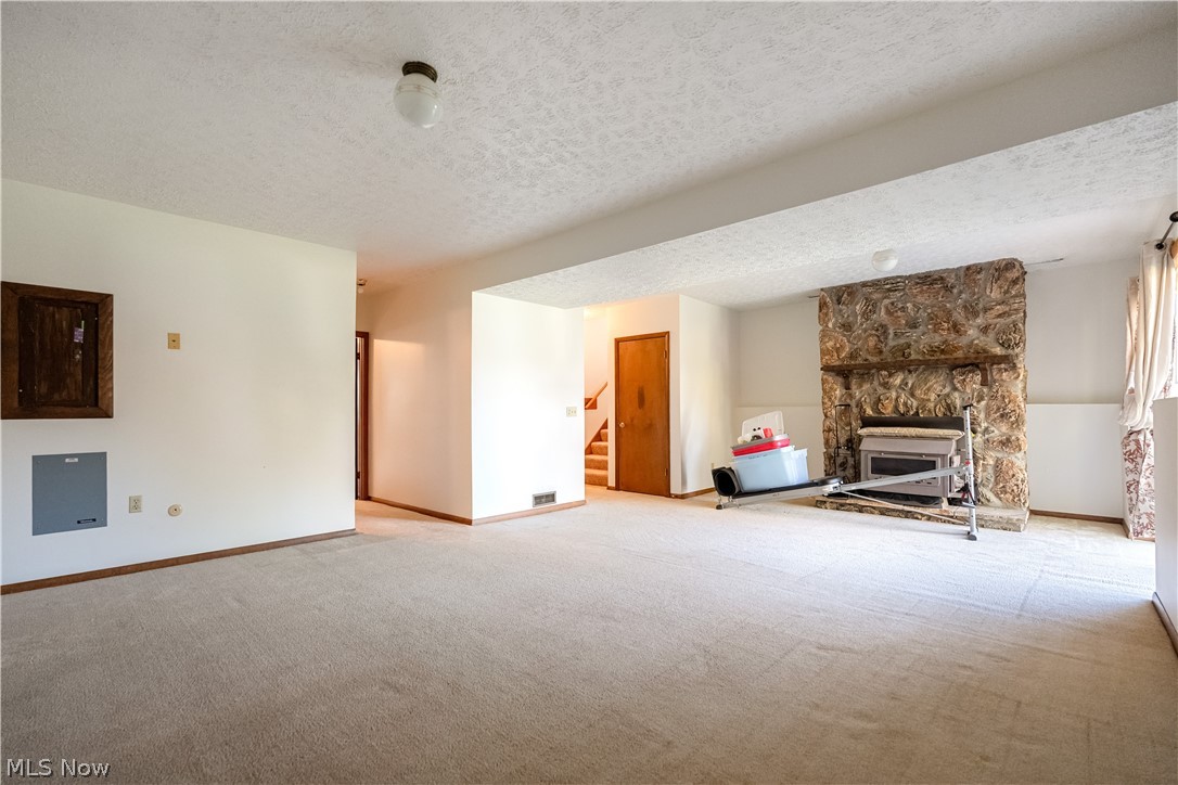 1301 Greenridge Drive NE Massillon OH 44646