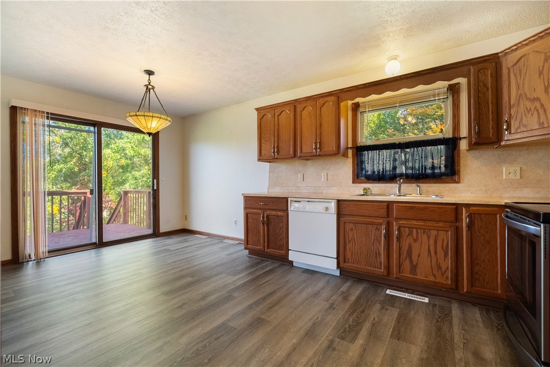 1301 Greenridge Drive NE Massillon OH 44646