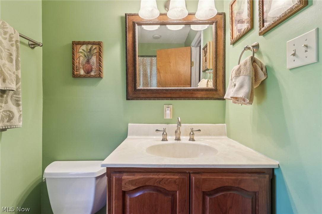 47335 Tomahawk Drive Negley OH 44441