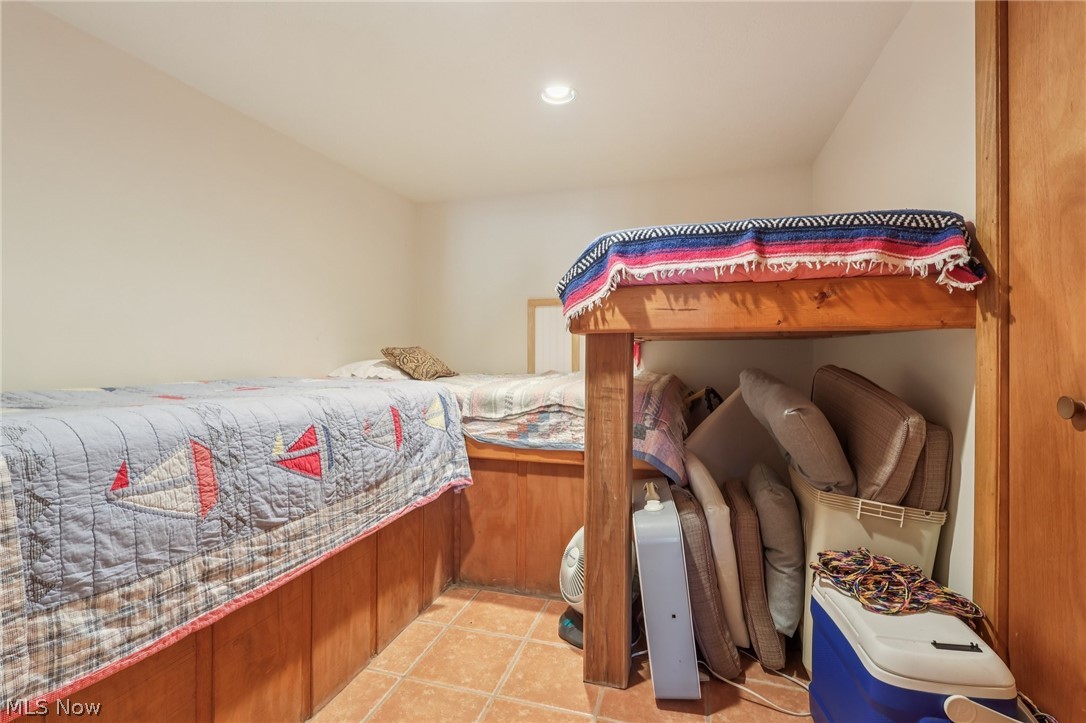47335 Tomahawk Drive Negley OH 44441