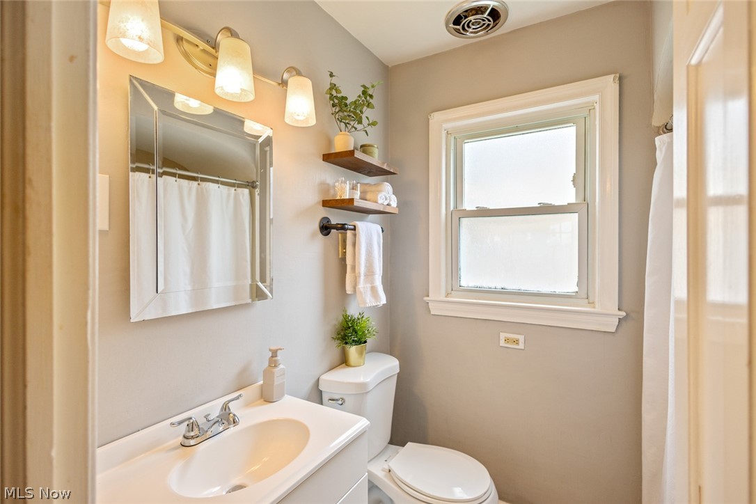 1393 Dorsh Road South Euclid OH 44121