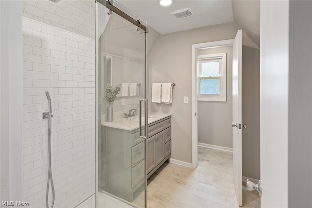 1393 Dorsh Road South Euclid OH 44121