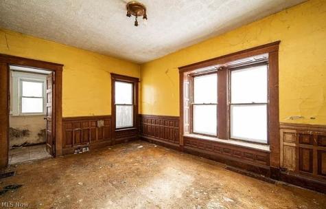 1349 E 90th Street Cleveland OH 44106