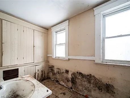 1349 E 90th Street Cleveland OH 44106
