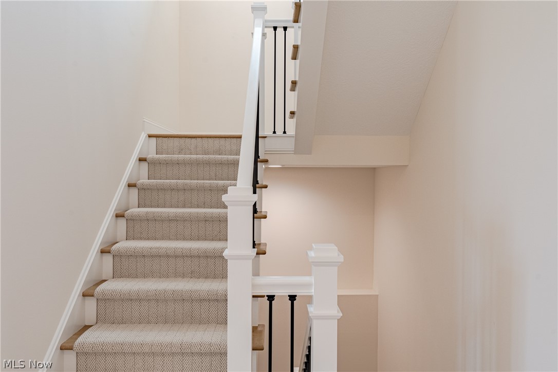 570 Magnolia Court Mayfield Village OH 44143