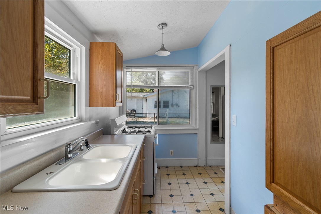 1101 Lake Avenue Aurora OH 44202