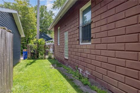 4101 John Avenue Cleveland OH 44113