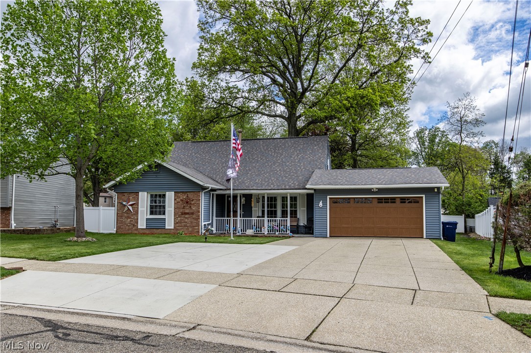 537 Eric Drive Tallmadge OH 44278