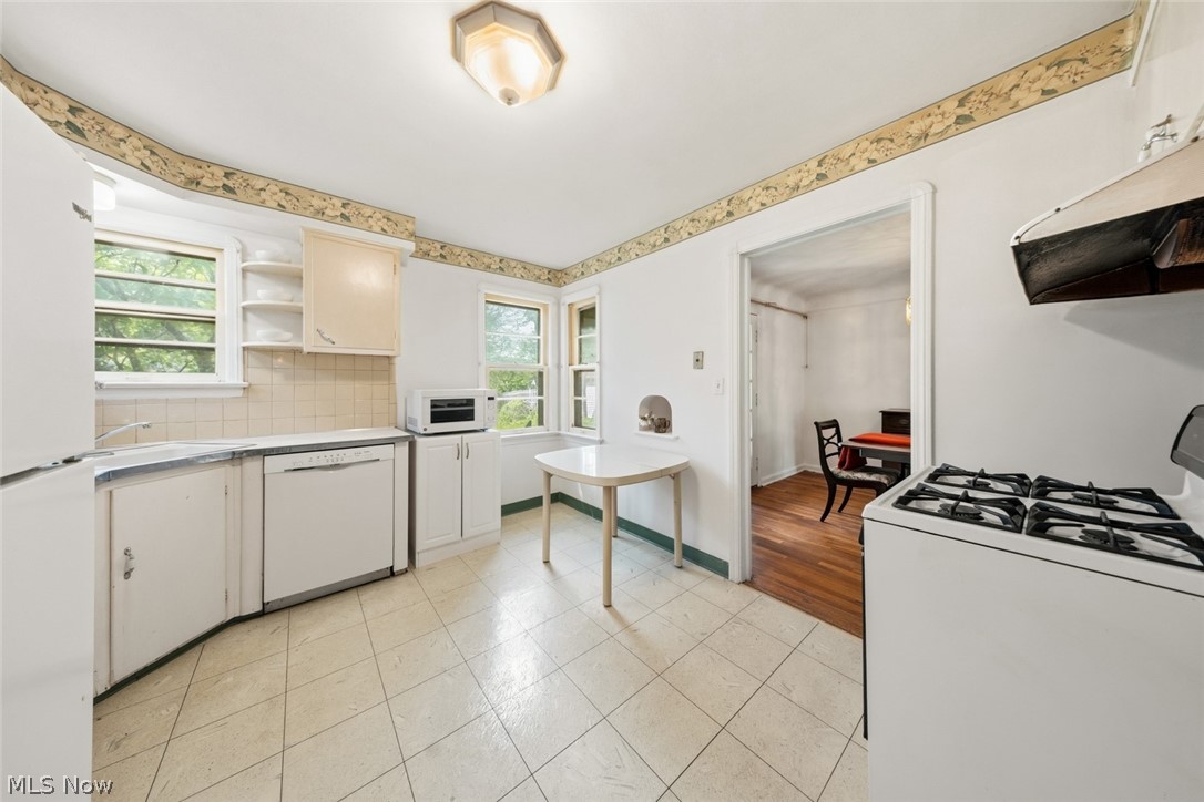 4284 W 204th Street Fairview Park OH 44126
