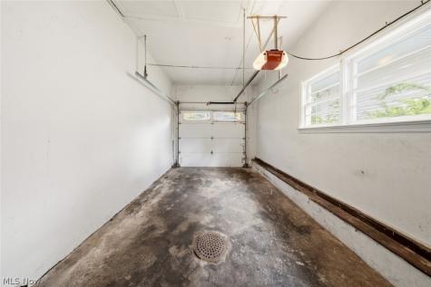 4284 W 204th Street Fairview Park OH 44126