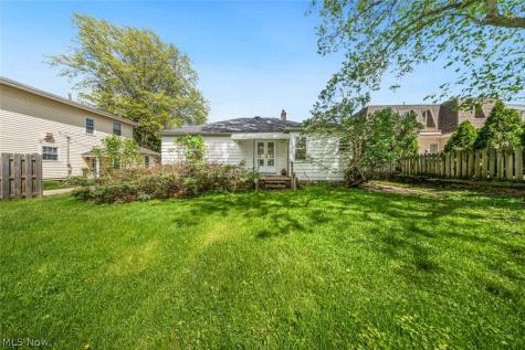 4284 W 204th Street Fairview Park OH 44126
