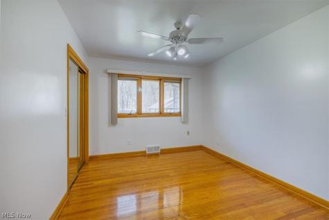 5855 W Ridgewood Drive Parma OH 44129