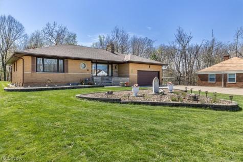 5855 W Ridgewood Drive Parma OH 44129