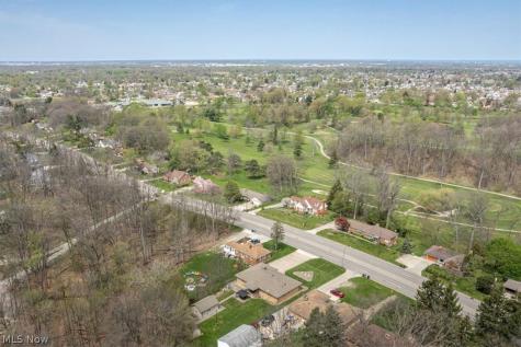 5855 W Ridgewood Drive Parma OH 44129