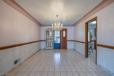5855 W Ridgewood Drive Parma OH 44129